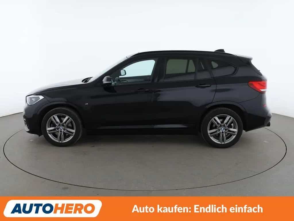 BMW X1 xDrive 20i M Sport Aut.*NAVI*TEMPO*PDC*SHZ* 07/2022-photo-2