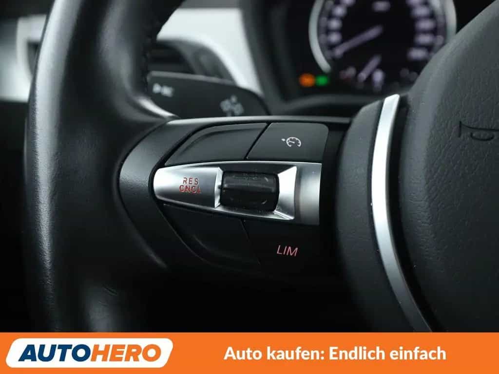 BMW X1 xDrive 20i M Sport Aut.*NAVI*TEMPO*PDC*SHZ* 07/2022-photo-30