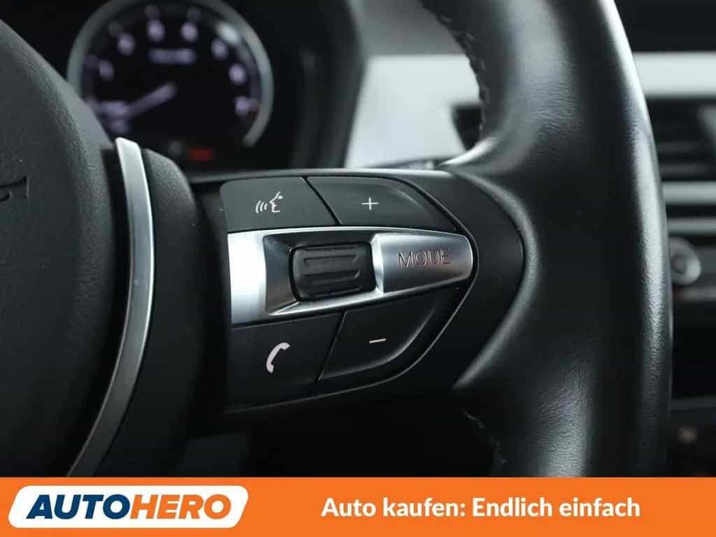 BMW X1 xDrive 20i M Sport Aut.*NAVI*TEMPO*PDC*SHZ* 07/2022-photo-31