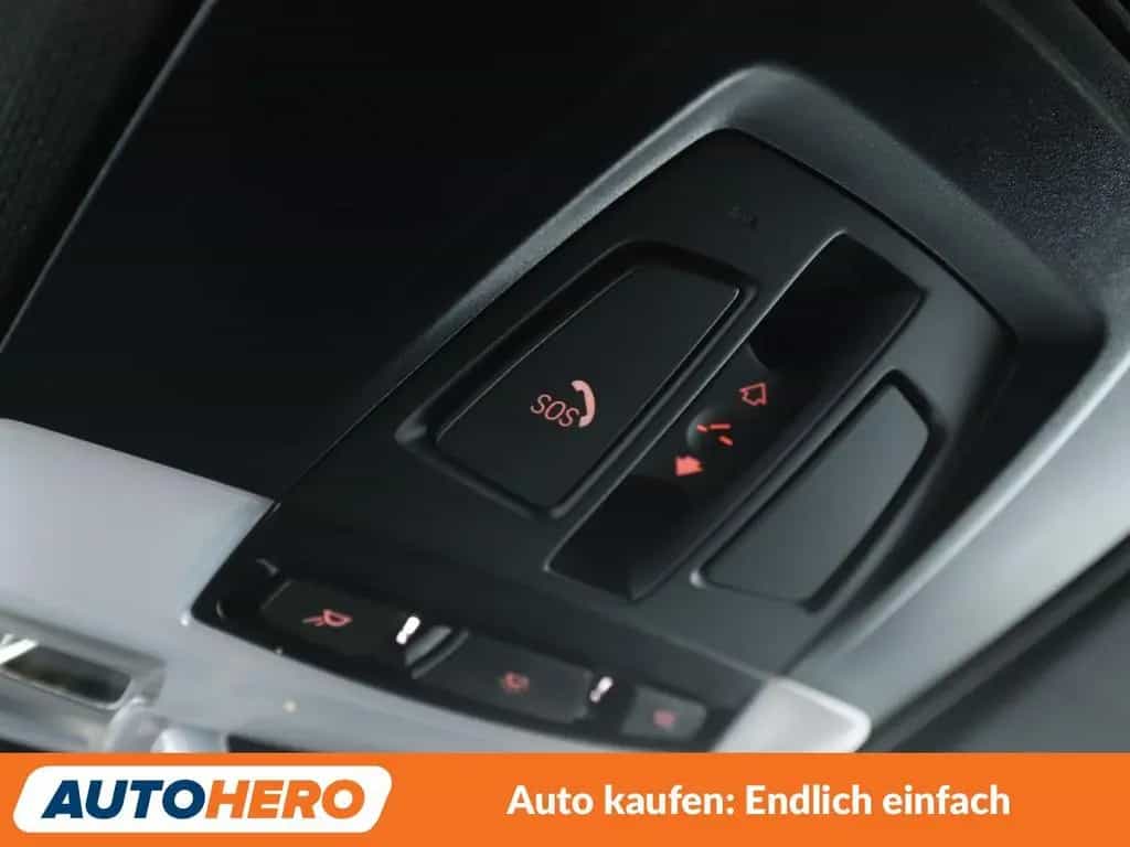 BMW X1 xDrive 20i M Sport Aut.*NAVI*TEMPO*PDC*SHZ* 07/2022-photo-32
