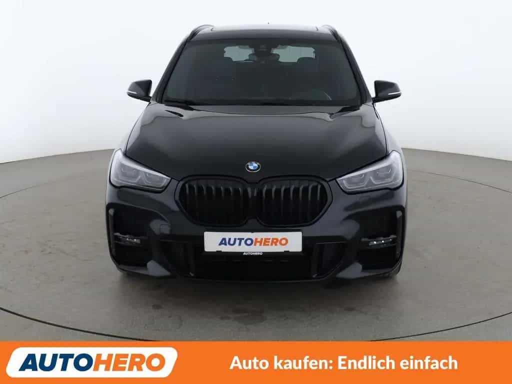 BMW X1 xDrive 20i M Sport Aut.*NAVI*TEMPO*PDC*SHZ* 07/2022-photo-8