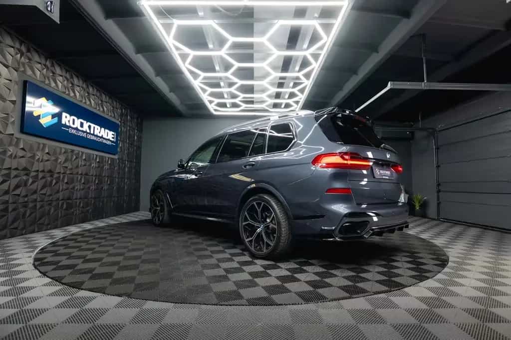 BMW X7 40i M Performance Shadow *22'*Pano*LED*360* 07/2020-photo-13