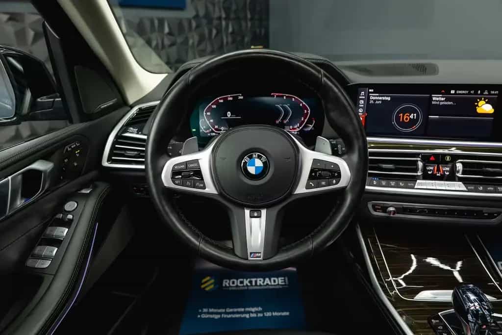 BMW X7 40i M Performance Shadow *22'*Pano*LED*360* 07/2020-photo-30