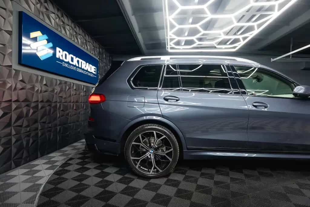 BMW X7 40i M Performance Shadow *22'*Pano*LED*360* 07/2020-photo-7