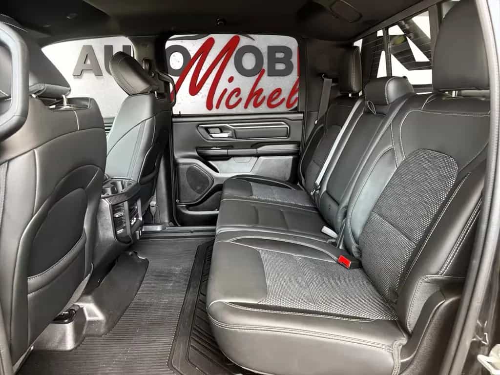 Dodge RAM 1500 5.7 Sport / 4x4 / 12"DP / Virtual CP 07/2025-photo-17