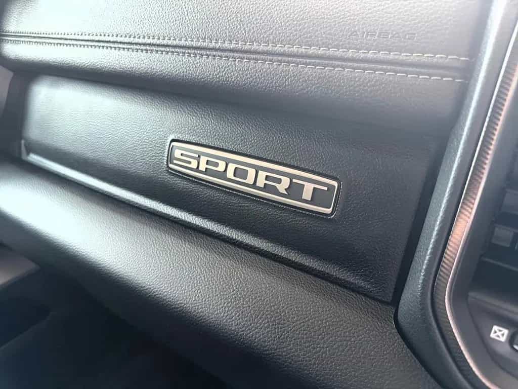 Dodge RAM 1500 5.7 Sport / 4x4 / 12"DP / Virtual CP 07/2025-photo-30