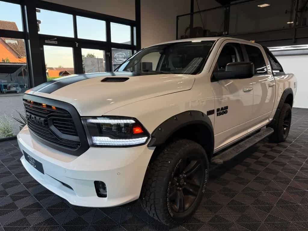 Dodge RAM 1500 5.7 4x4 Sport/Crew/GRAIL-AGA/LED/Offroad 01/2019-photo-3