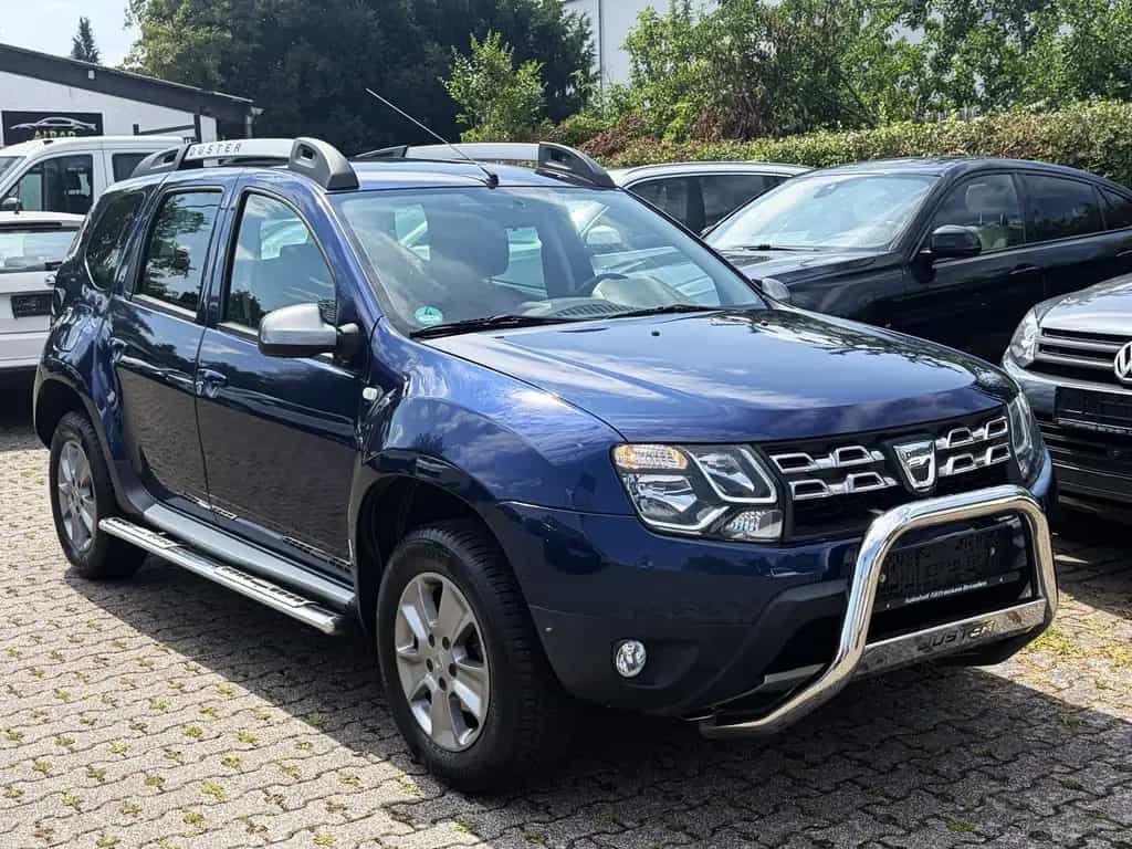Dacia Duster I Celebration 4x2 06/2015-photo-1