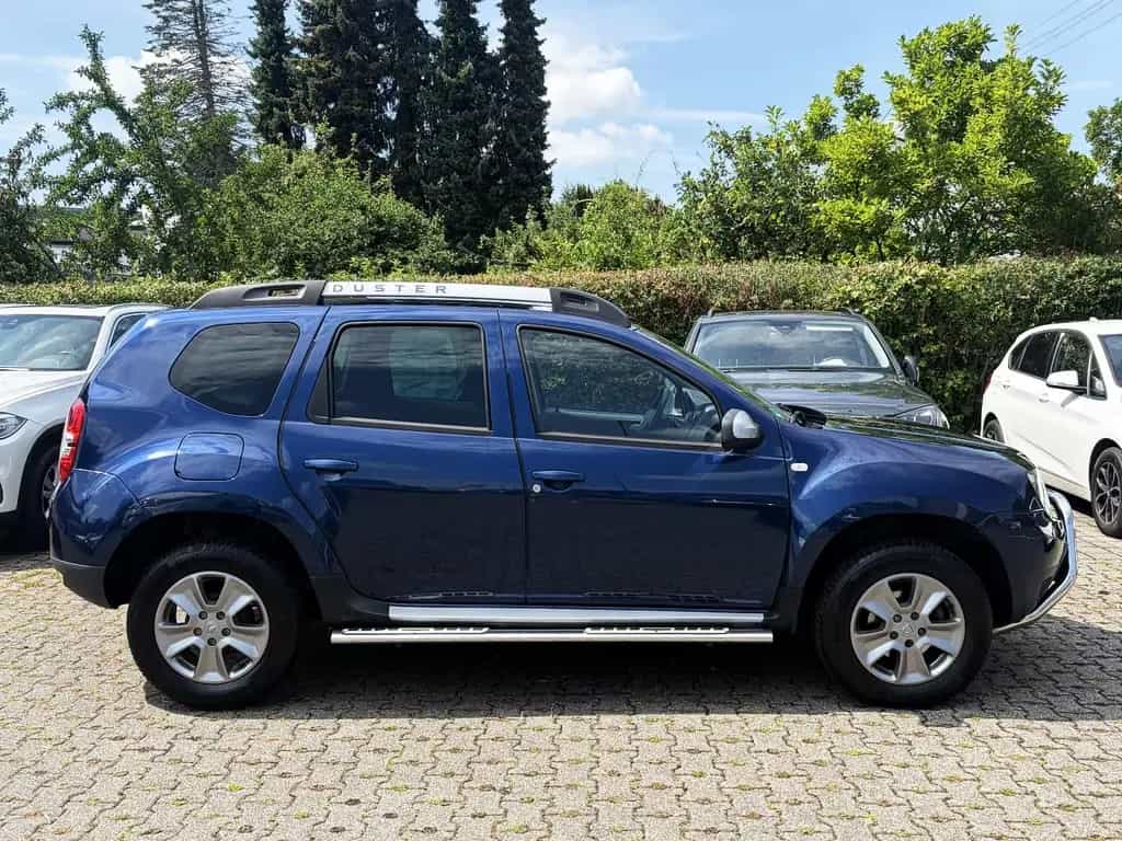 Dacia Duster I Celebration 4x2 06/2015-photo-5