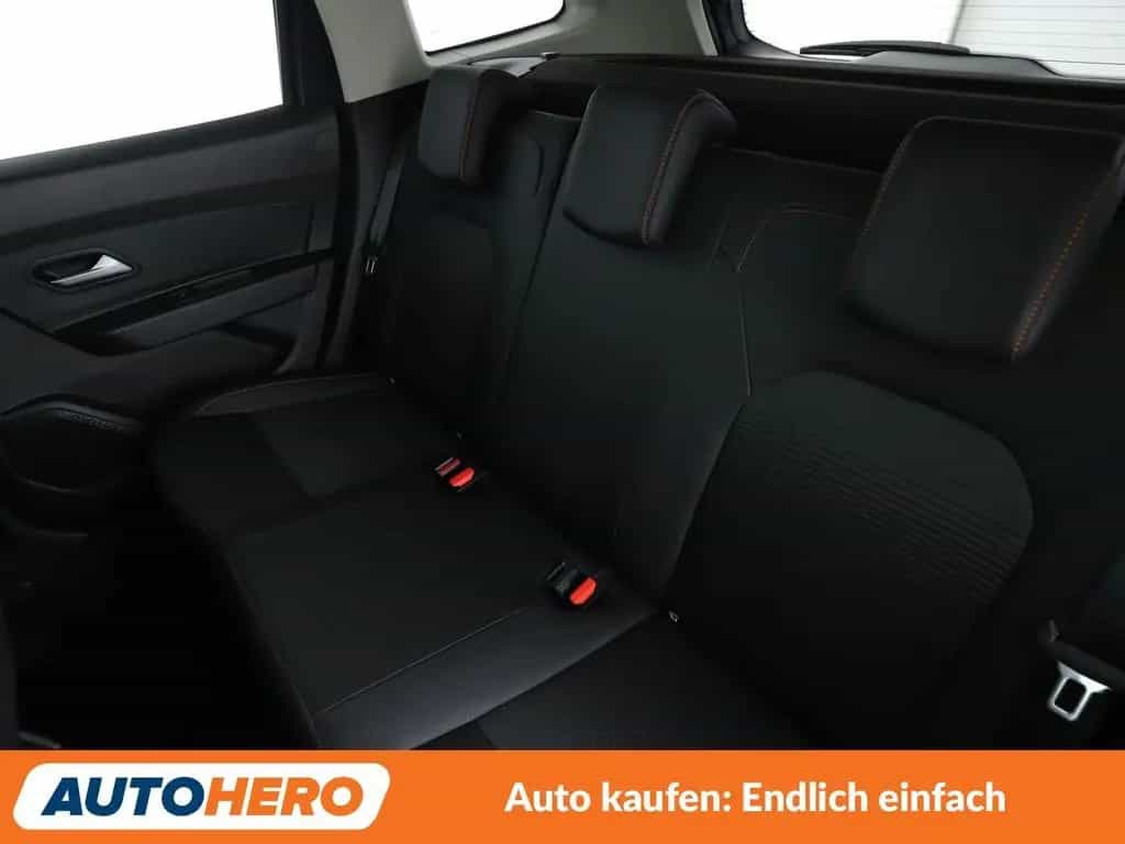 Dacia Duster 1.3 TCe Mat Edition Aut.*NAVI*CAM*TEMPO* 06/2023-photo-13