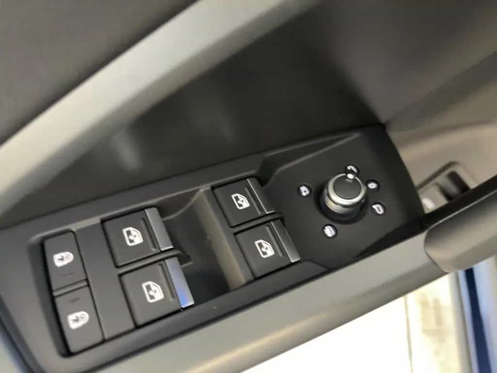 Audi Q3 Sportback 35 TFSI S-Line *AHK*LED*CarPlay* 10/2023-photo-17