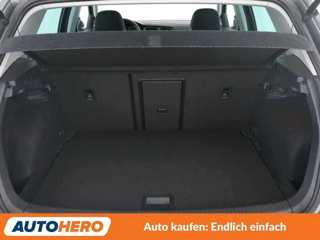 Volkswagen Golf VII 1.5 TSI ACT Highline BMT Aut.*NAVI*LED* 12/2019-photo-17