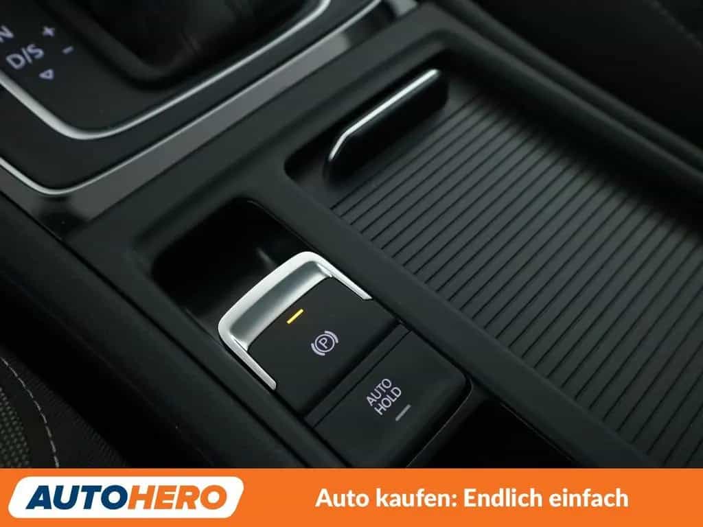 Volkswagen Golf VII 1.5 TSI ACT Highline BMT Aut.*NAVI*LED* 12/2019-photo-26
