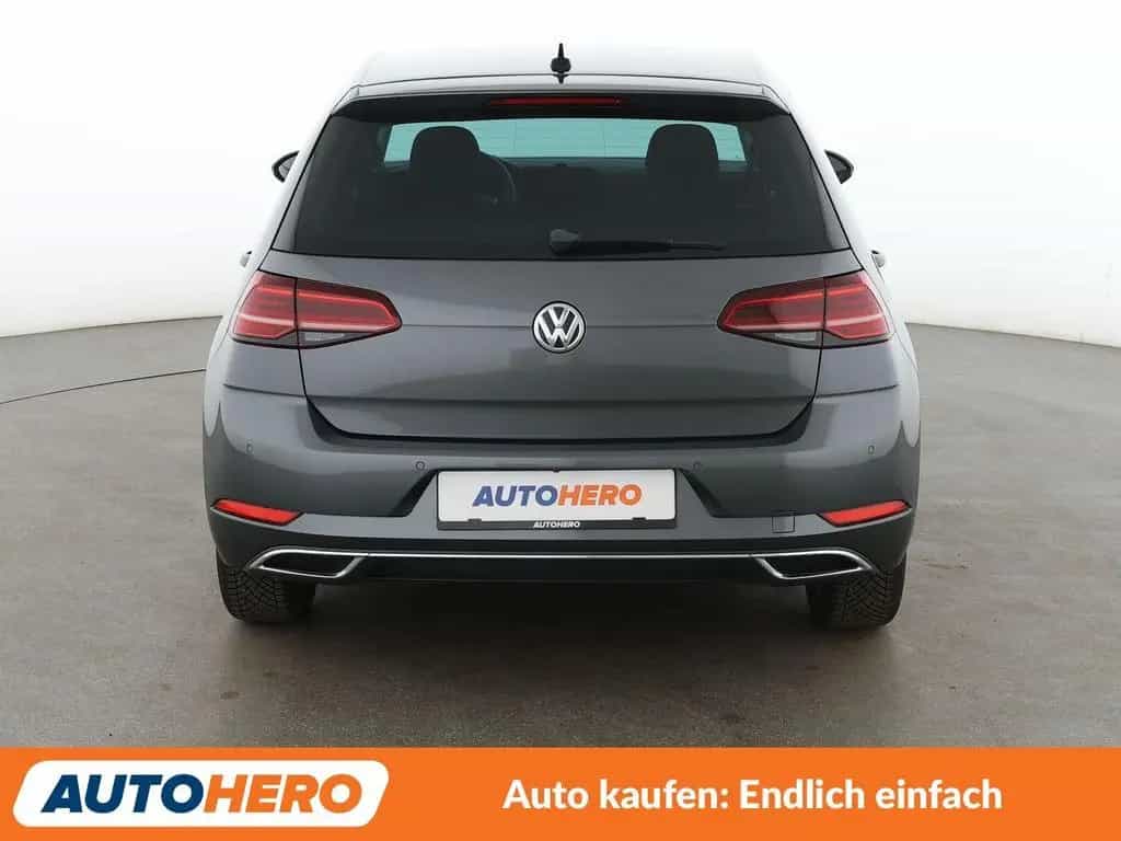Volkswagen Golf VII 1.5 TSI ACT Highline BMT Aut.*NAVI*LED* 12/2019-photo-4