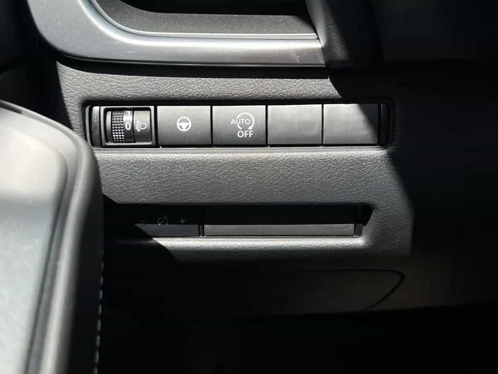 Nissan Qashqai N-Connecta 360Kamera Garantie Winter-Pak 04/2025-photo-29