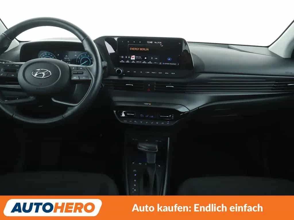 Hyundai i20 1.0 T-GDI Mild-Hybrid Trend Aut*NAVI*LED* 10/2020-photo-11