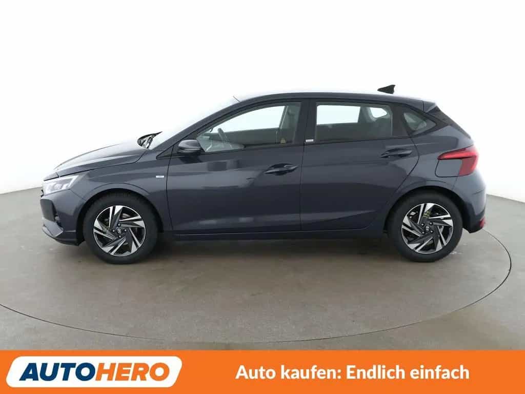 Hyundai i20 1.0 T-GDI Mild-Hybrid Trend Aut*NAVI*LED* 10/2020-photo-2