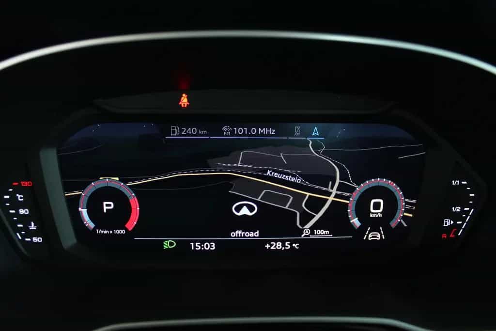 Audi Q3 35 TFSI S tronic*NAVI*MATRIX*VIRT* 04/2019-photo-13
