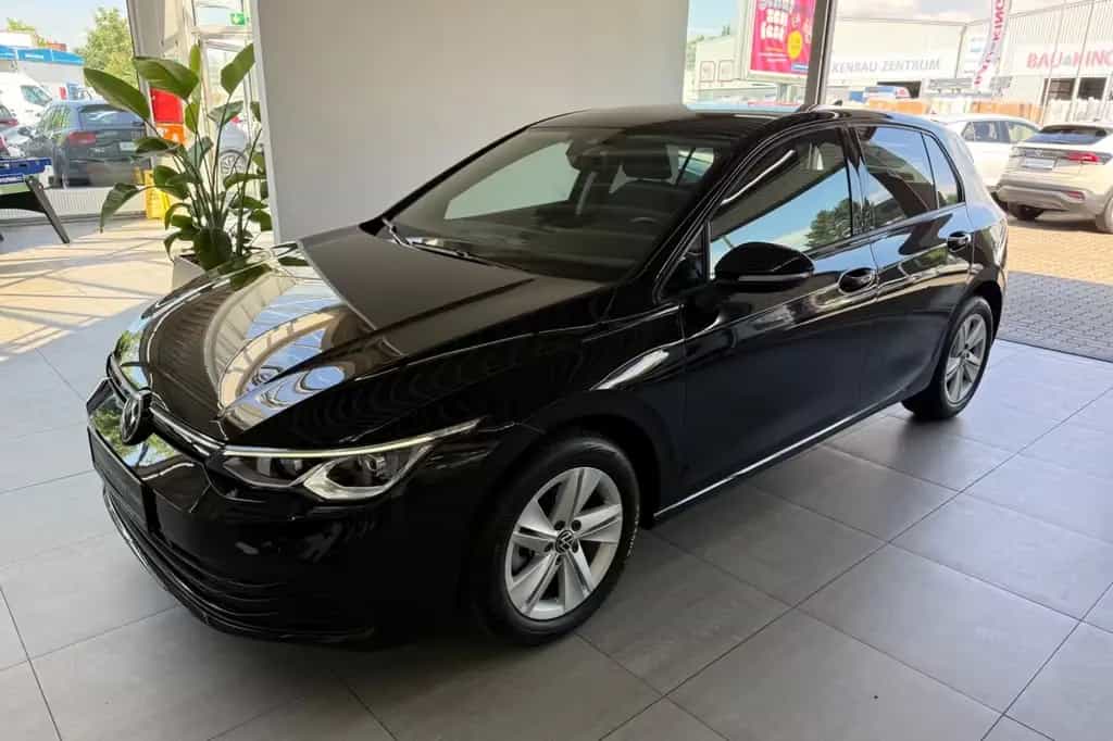 Volkswagen Golf *VIII*Limo*Life*Navi*App-Con*Kamera*LED* 03/2023-photo-0