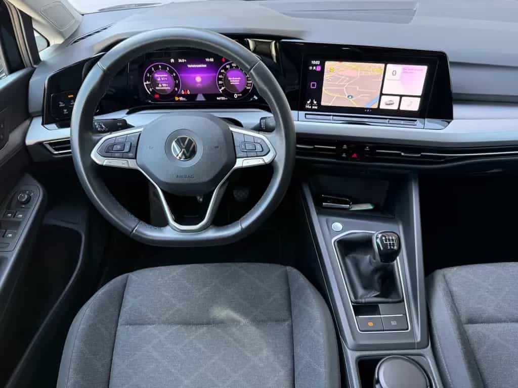 Volkswagen Golf *VIII*Limo*Life*Navi*App-Con*Kamera*LED* 03/2023-photo-4