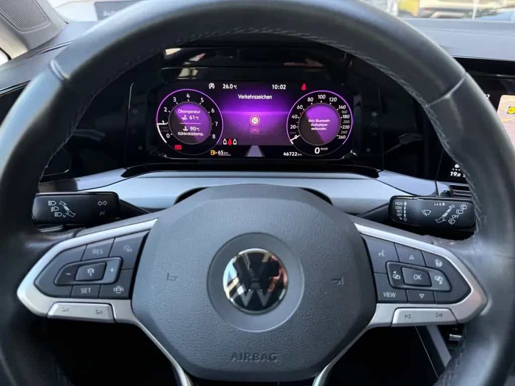 Volkswagen Golf *VIII*Limo*Life*Navi*App-Con*Kamera*LED* 03/2023-photo-5