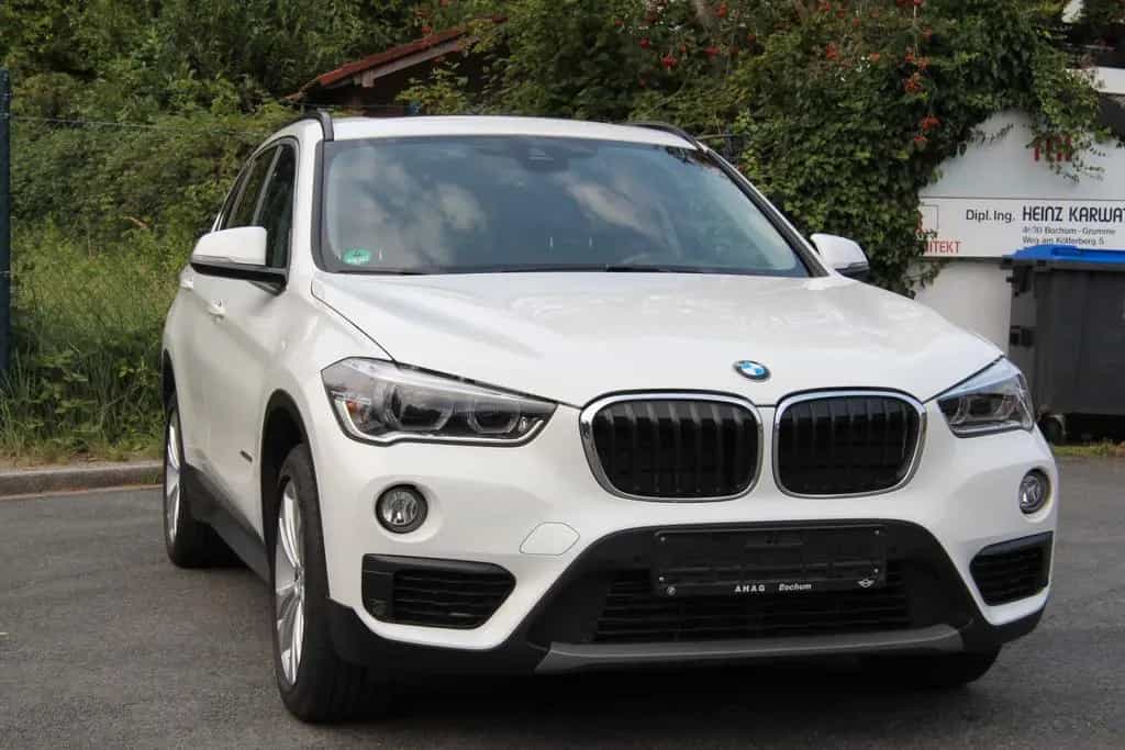 BMW X1 xDrive 20 i Advantage 07/2015-photo-1