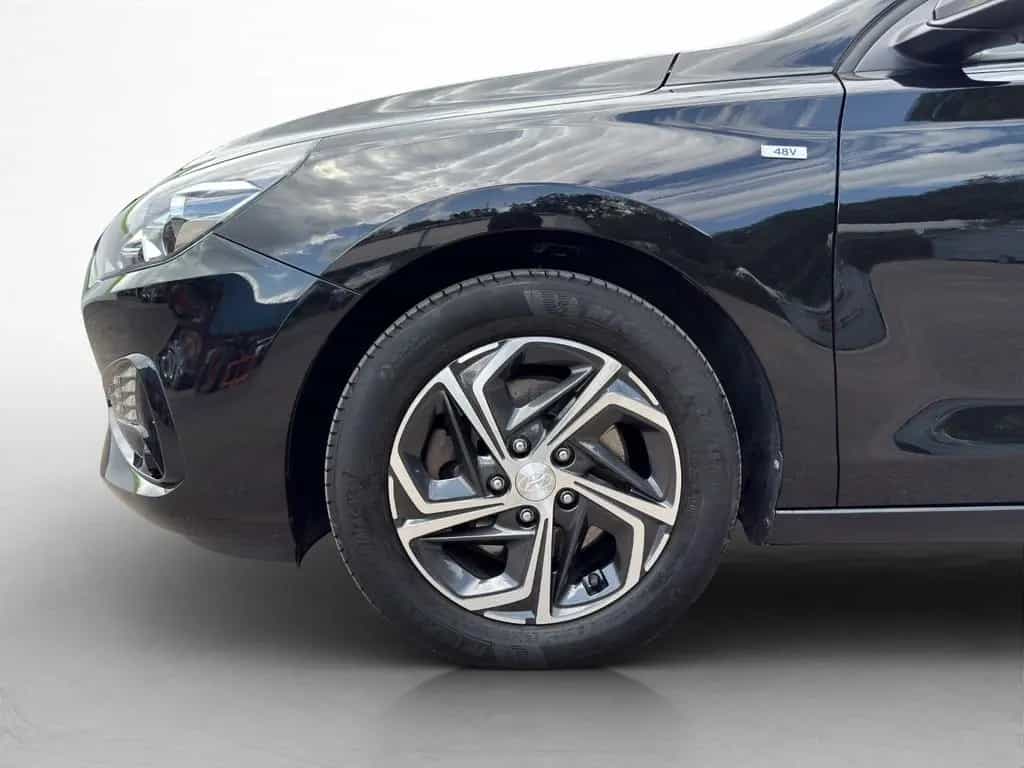 Hyundai i30 1.5 T-GDI Intro Edition Mild-Hybrid 02/2021-photo-17