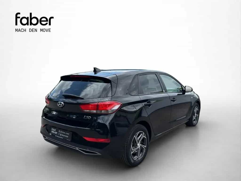 Hyundai i30 1.5 T-GDI Intro Edition Mild-Hybrid 02/2021-photo-4