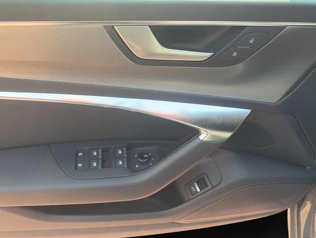 Audi A6 45 TFSI mHEV S-Tronic S Line*KeyGo*Navi*DAB 03/2023-photo-6
