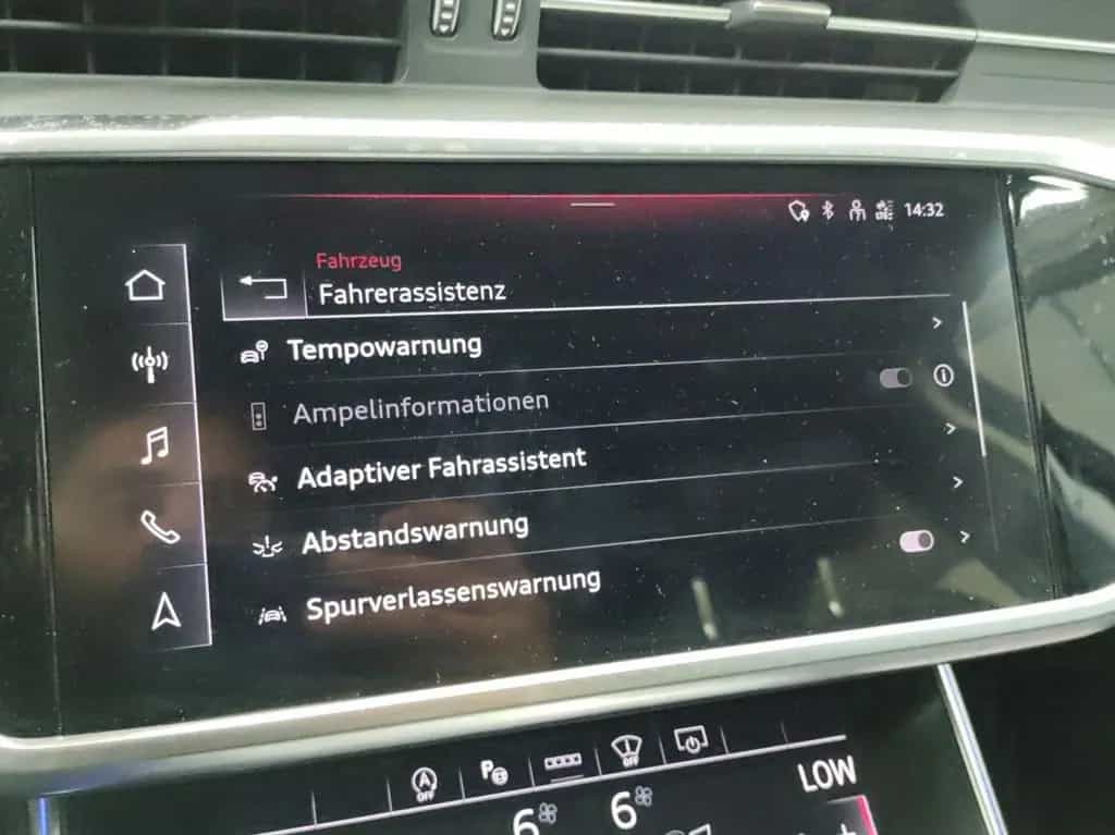 Audi A6 Limousine 45 TFSI Q S LINE HD-MATRIX HuD LM20 05/2023-photo-12