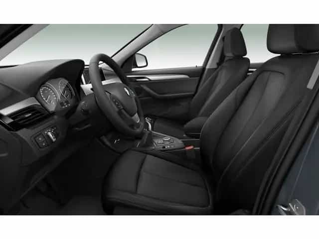 BMW X1 sDrive18i Advantage Klimaaut. AHK PDC NAVI LE 04/2022-photo-2