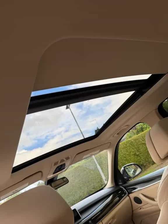 BMW X5 xDrive50i - 03/2014-photo-10