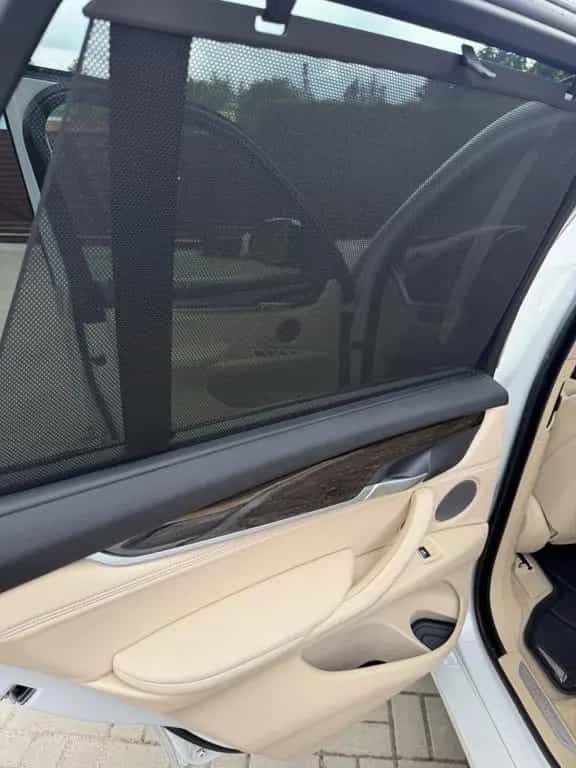BMW X5 xDrive50i - 03/2014-photo-11