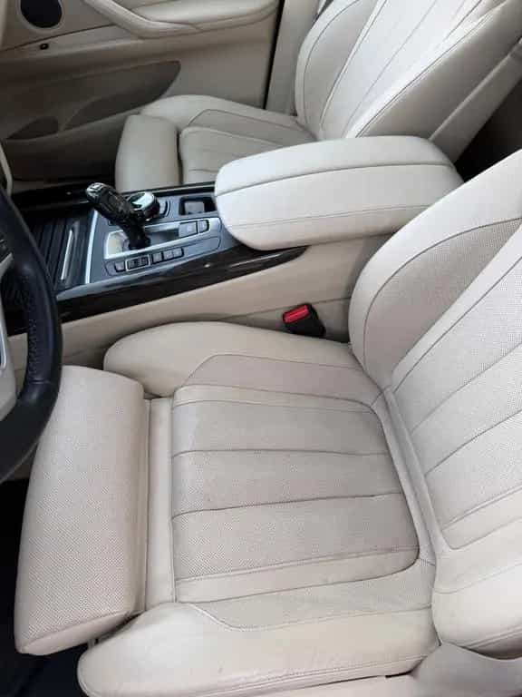 BMW X5 xDrive50i - 03/2014-photo-8