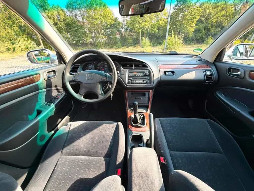 Honda Accord 2.3i ES ES 12/2000-photo-6