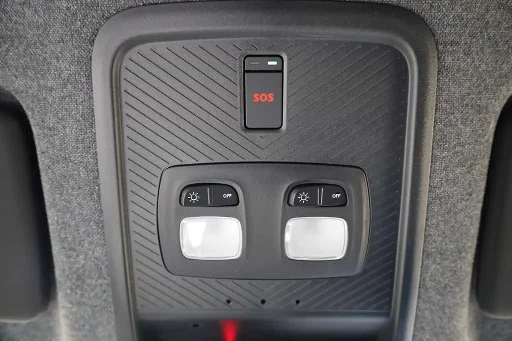 Dacia Duster Expression 140 LED Navi Kamera 04/2026-photo-28