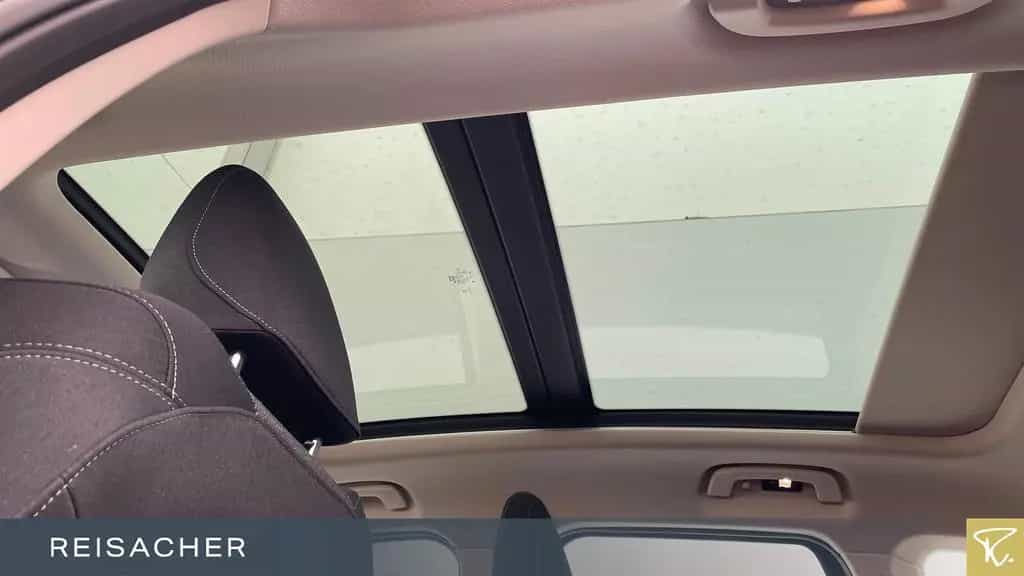 BMW X1 sDrive18i AHK RFK PDC Pano SHZ DAB+ 17"LM 08/2023-photo-10
