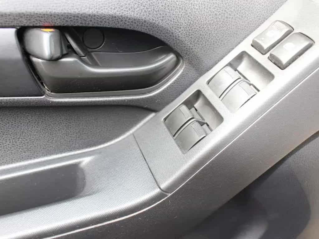 Isuzu D-Max Double Cab 4WD 2.5 TD Klima Mountain Top 06/2012-photo-10