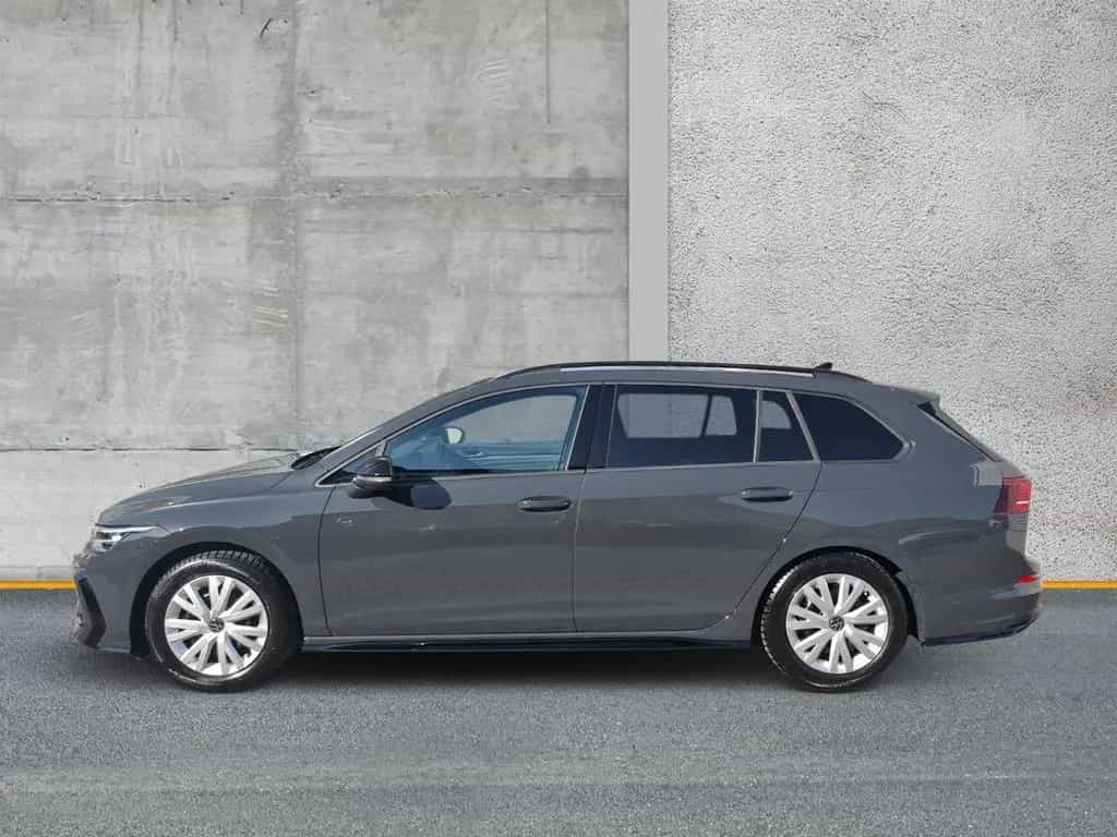 Volkswagen Golf VIII Variant 1.5 eTSI DSG R-Line Black Styl 11/2025-photo-1