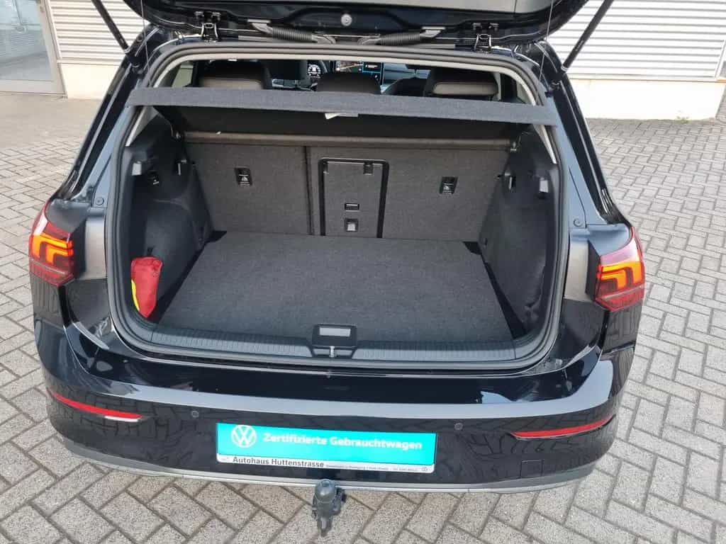 Volkswagen Golf VIII 1.5 eTSI DSG Goal AHK PANOD."HARMAN KA 11/2025-photo-8