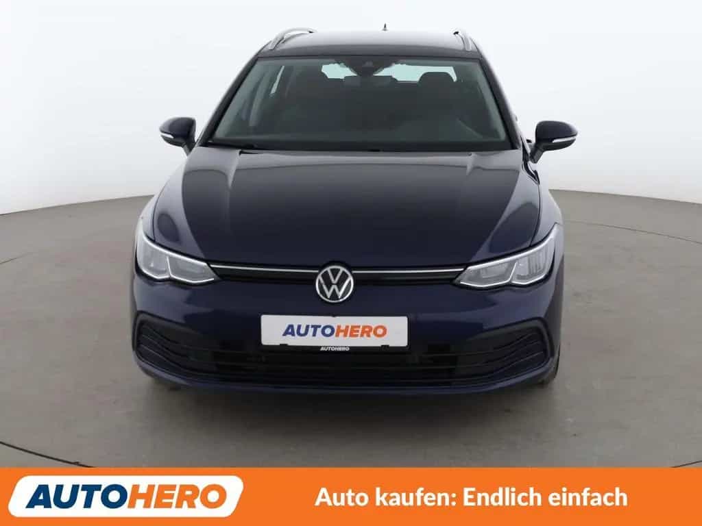 Volkswagen Golf VIII 1.5 TSI ACT Life*LED*TEMPO*PDC*SHZ* 07/2021-photo-8