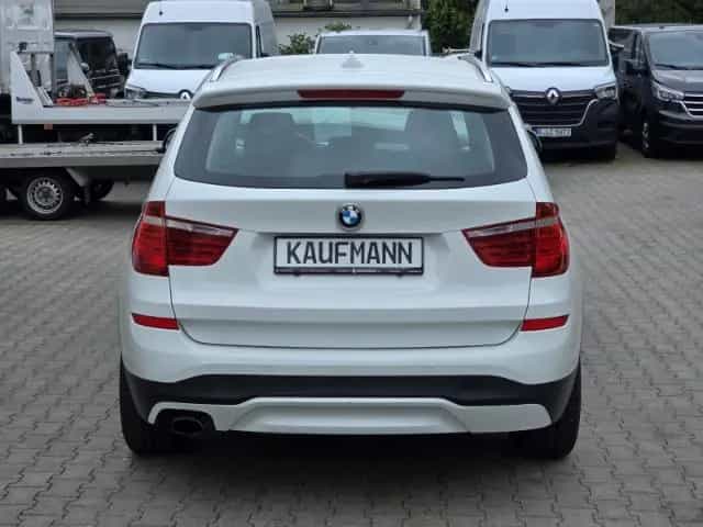 BMW X3 xDrive 20 i 10/2014-photo-4