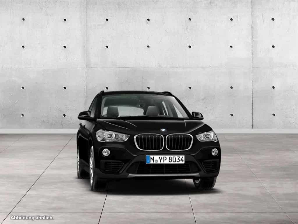 BMW X1 sDrive18i Advantage "Navi AHK LED Kamera CD 1 01/2019-photo-10