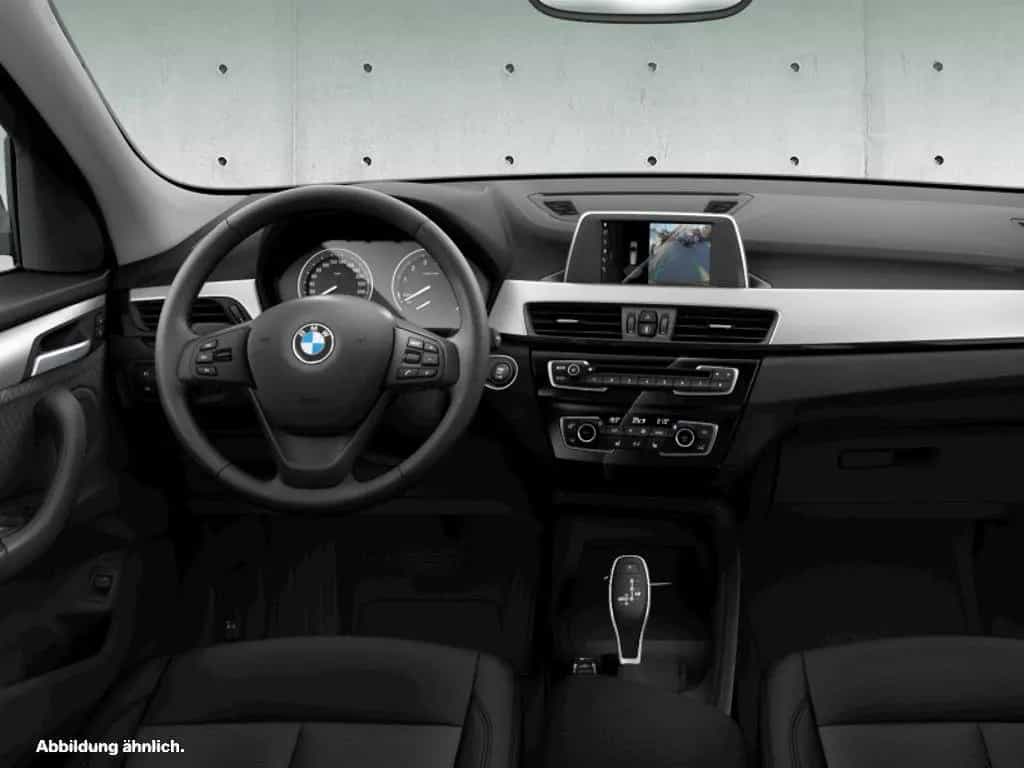 BMW X1 sDrive18i Advantage "Navi AHK LED Kamera CD 1 01/2019-photo-3
