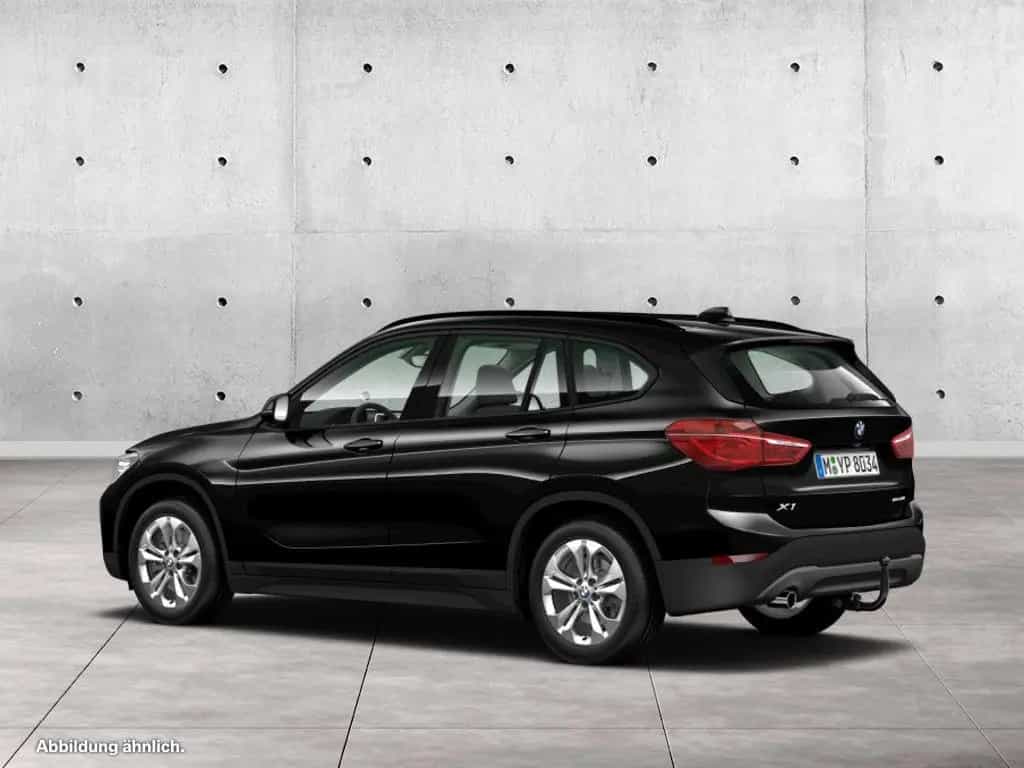 BMW X1 sDrive18i Advantage "Navi AHK LED Kamera CD 1 01/2019-photo-6
