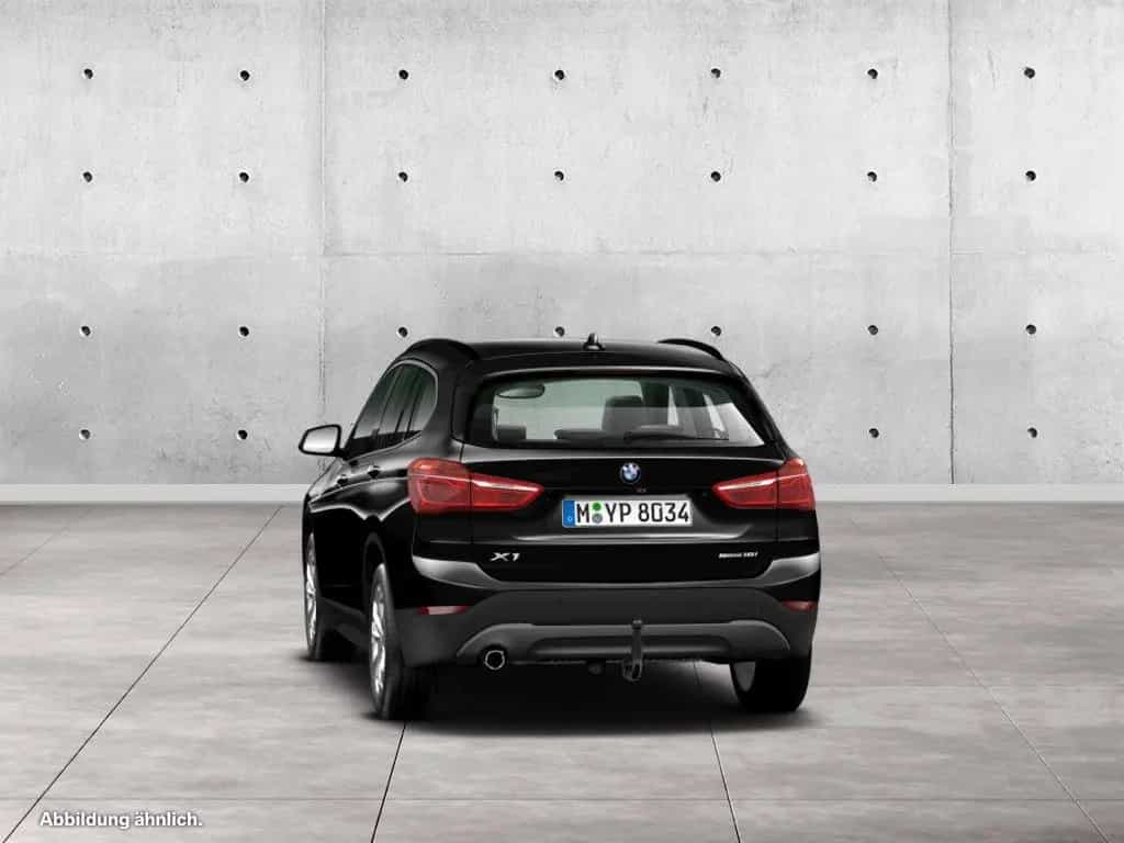 BMW X1 sDrive18i Advantage "Navi AHK LED Kamera CD 1 01/2019-photo-7