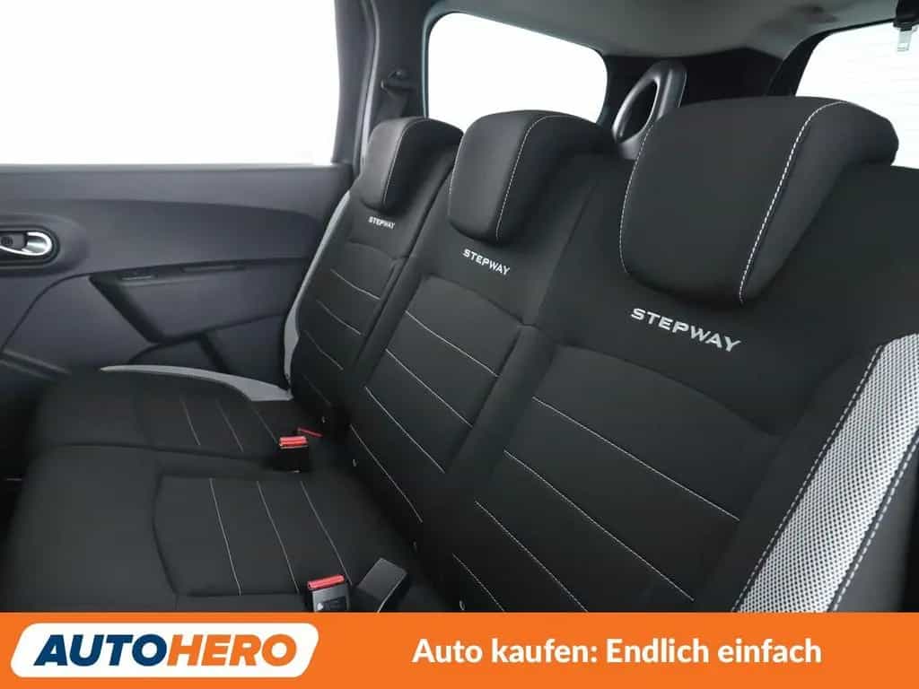Dacia Lodgy 1.6 SCe Stepway *NAVI*TEMPO*PDC*SHZ*KLIMA* 12/2018-photo-13