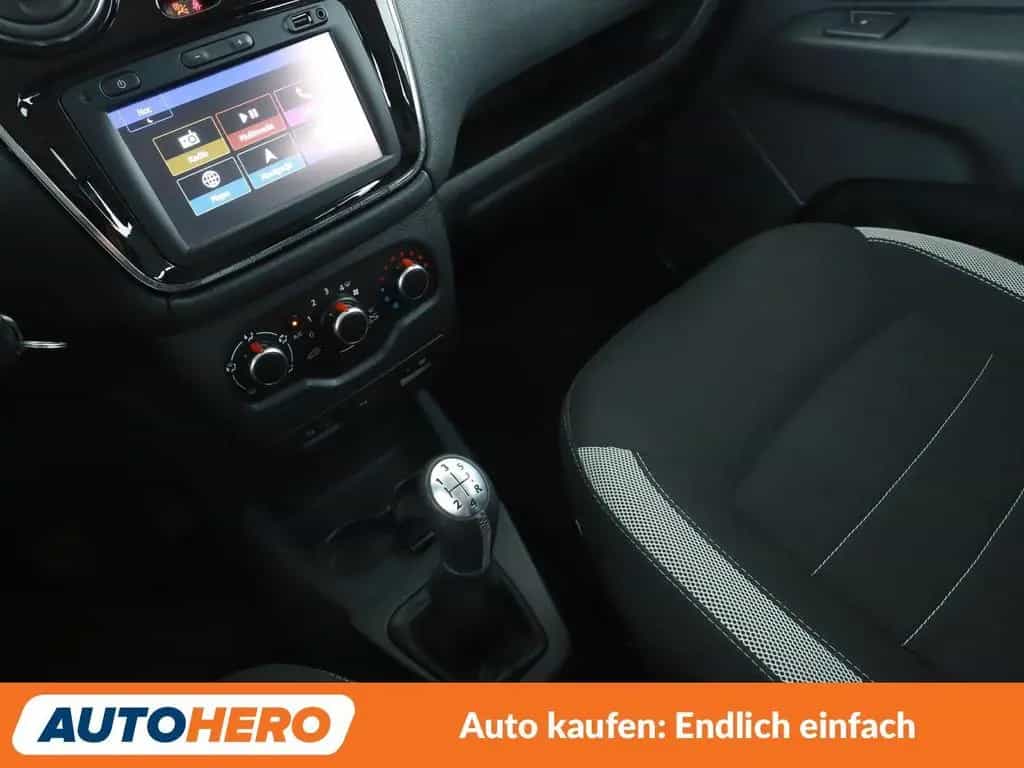 Dacia Lodgy 1.6 SCe Stepway *NAVI*TEMPO*PDC*SHZ*KLIMA* 12/2018-photo-25