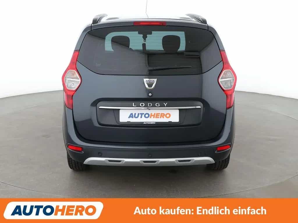 Dacia Lodgy 1.6 SCe Stepway *NAVI*TEMPO*PDC*SHZ*KLIMA* 12/2018-photo-4