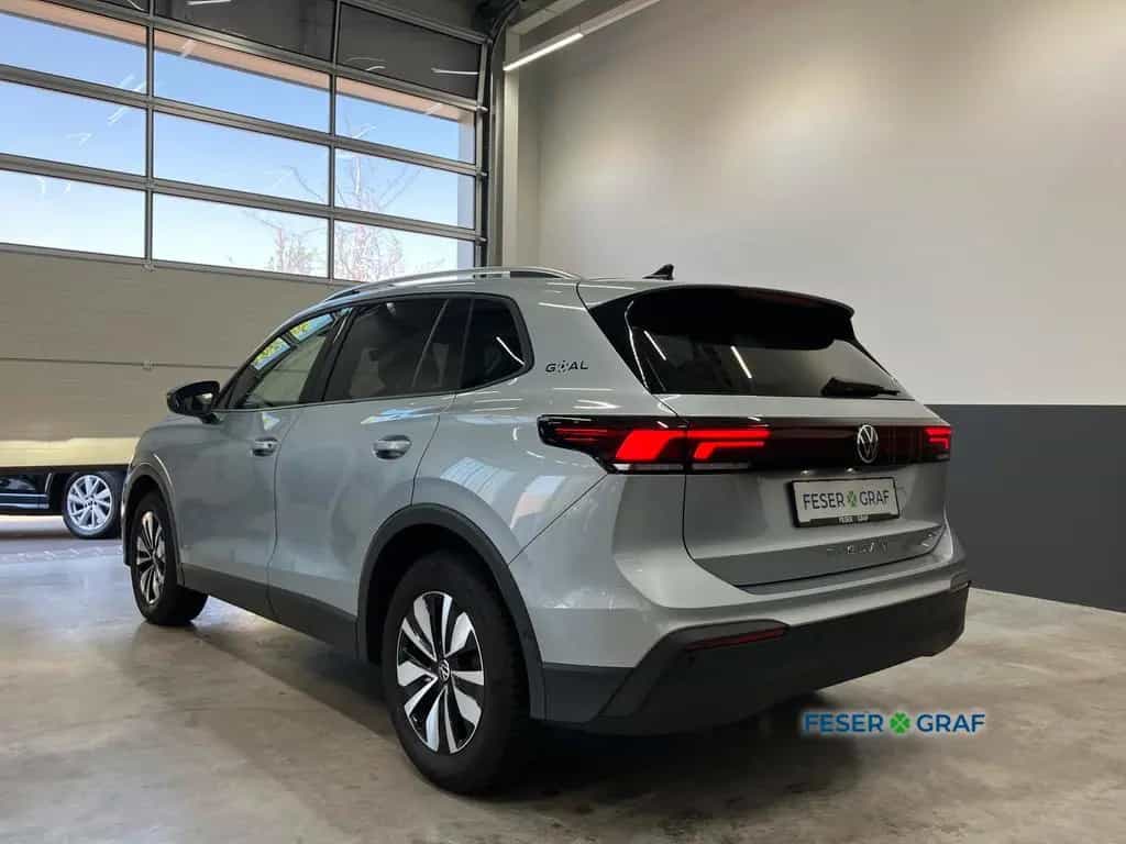 Volkswagen Tiguan GOAL 1.5 eTSI AHK 360° Navi Keyless SHZ 12/2025-photo-3